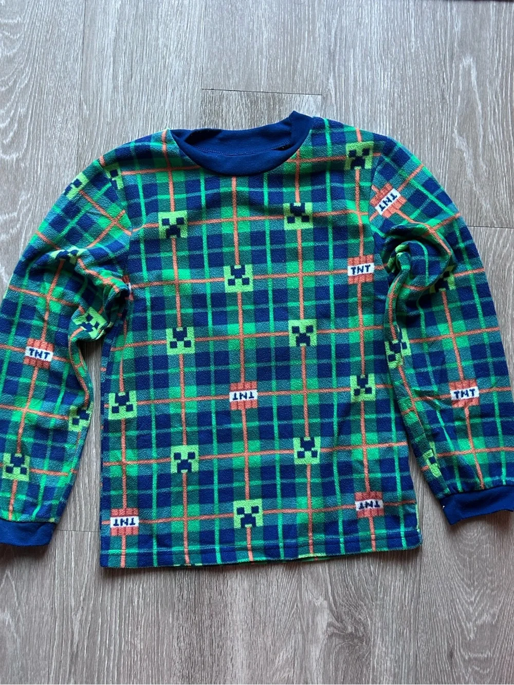 Minecraft Boys Fleece Pajama Set Plaid Creeper TNT Size M 8/10